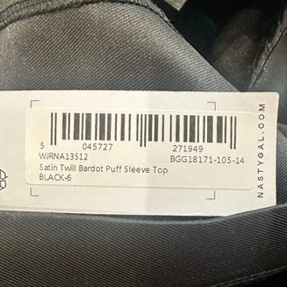 Nasty Gal – Satin Twill Bardot Puff Sleeve Corset Top – Black – 2 - Picture 4 of 5